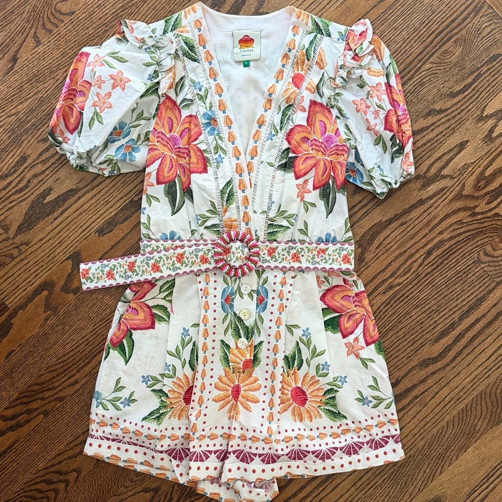 Farm Rio Short Sleeved Shorts Romper Size Small